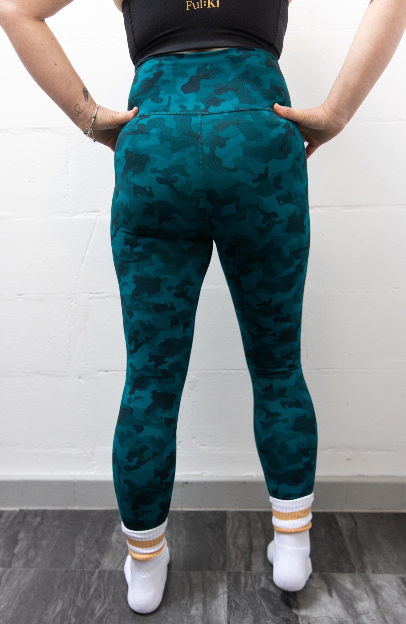 Ful:Ki Activewear - Camouflage Leggings - Rear